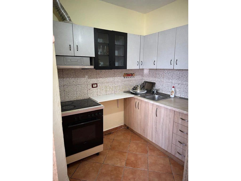 SHITET APARTAMENT 1+1. LAPRAKË 3
