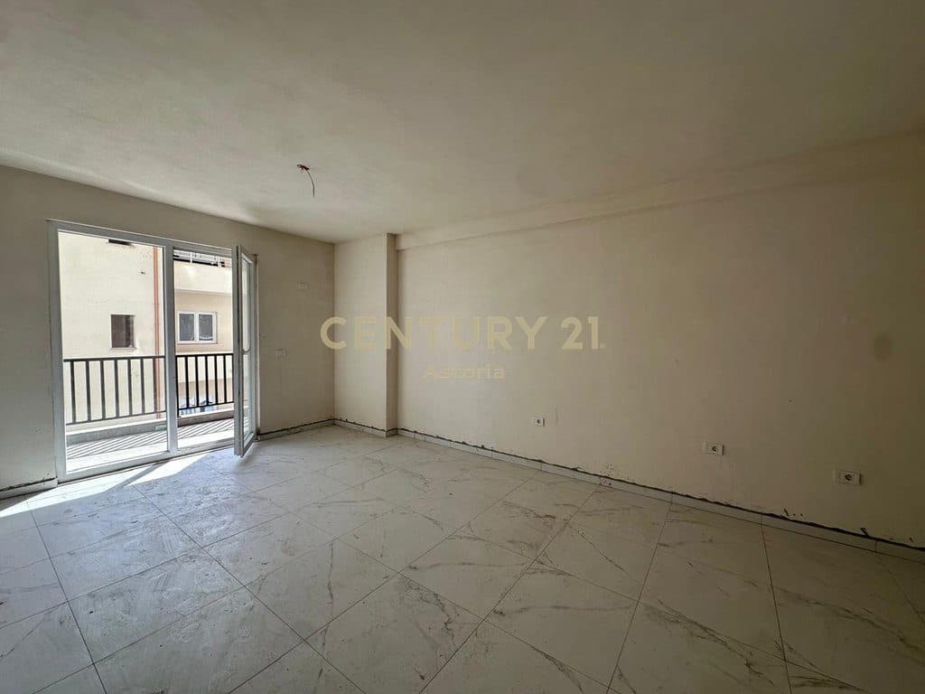 2+1 Apartment for Sale – New Modern Residence in Kamëz 2