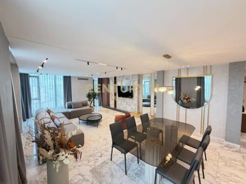 Shitet Duplex luksoz 221 m² + parkim te mbyllur te "Square 21", Tiranë 3