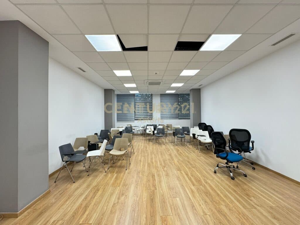 COMMERCIAL SPACE FOR SALE 384M2 AT THE ELECTRIC MARKET 2