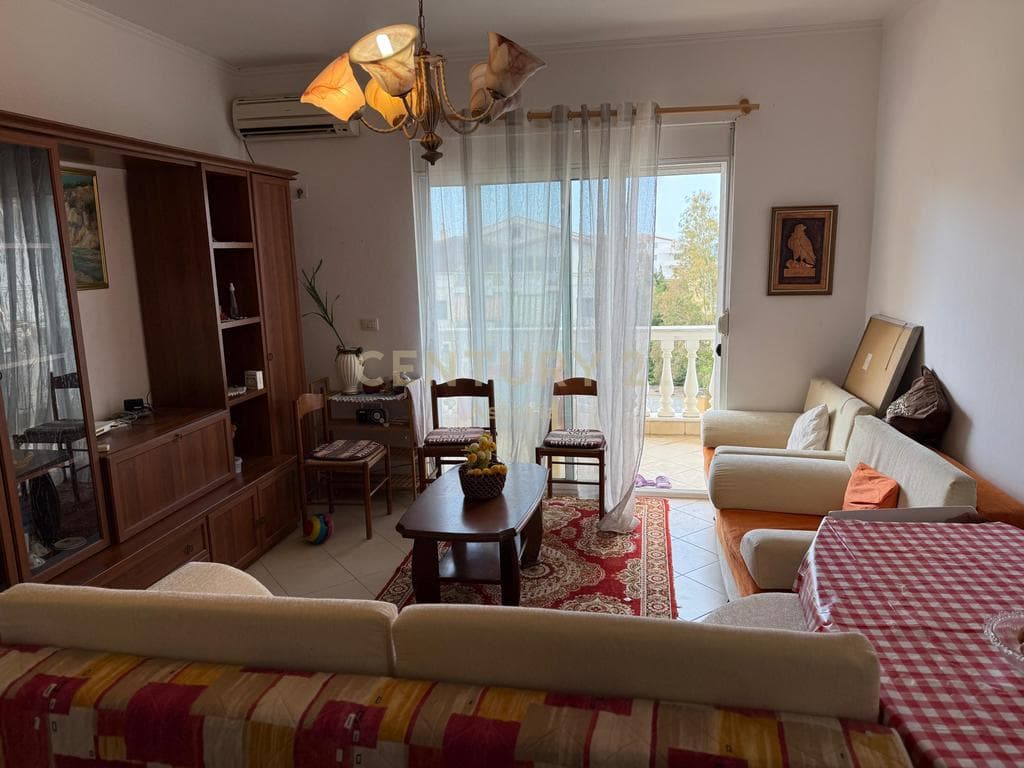 APARTAMENT 1+1 ME ORIENTIM NGA DETI – PERBALLE HOTEL FLOWER, GOLEM 2