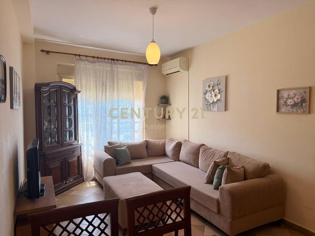 Apartment for Rent – Balcony with Panoramic View over the City | Excellent Location in Tirana 4