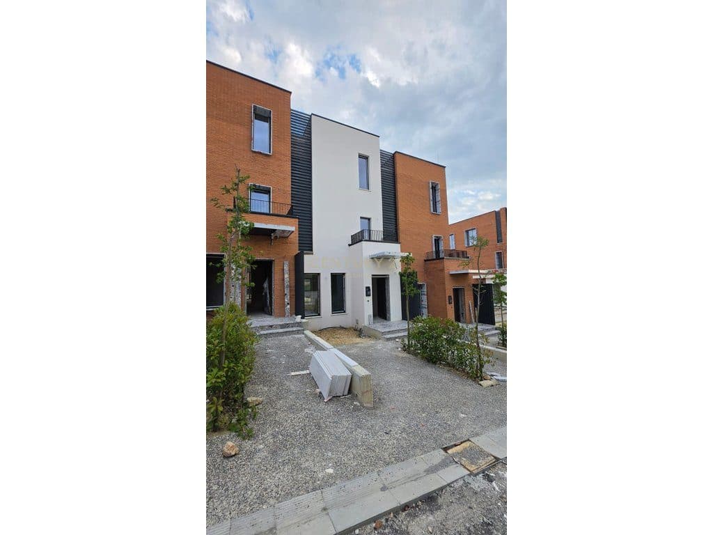 Villas for sale at "Picadilly Residence"