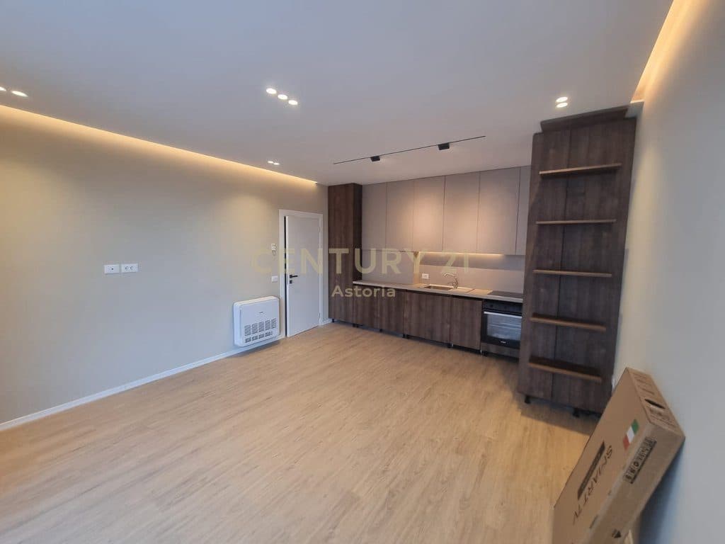 Jepet me qira apartament 1+1 te Bulevardi i Ri 2