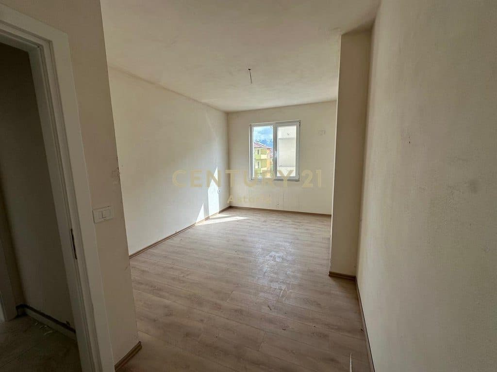 2+1 Apartment for Sale – New Modern Residence in Kamëz 3