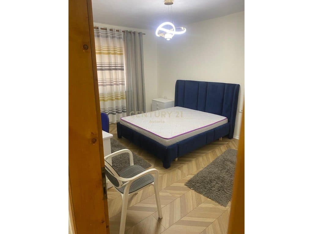 Jepet me qera apartament 2+1 Kompleksi Magnet 3