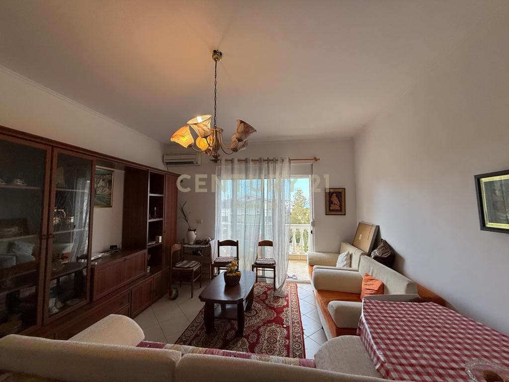 APARTAMENT 1+1 ME ORIENTIM NGA DETI – PERBALLE HOTEL FLOWER, GOLEM 3