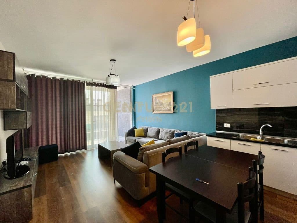 JEPET ME QIRA APARTAMENT 2+1+2, KOPSHTI ZOOLOGJIK 2