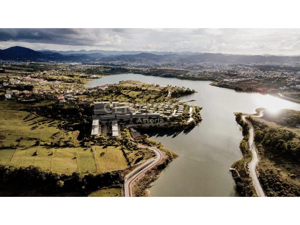 2+1 apartment with veranda and balcony with lake view in the Farka Lake Front residence 4