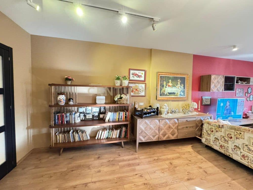 APARTAMENT EKSKLUZIV 2+1+2 PËR SHITJE, TEK ISH-EKSPOZITA 3