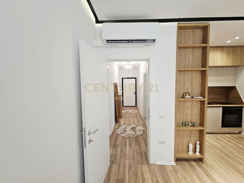 Modern 2+1 Apartment for Rent at “Rezidenca Xheluks” 4