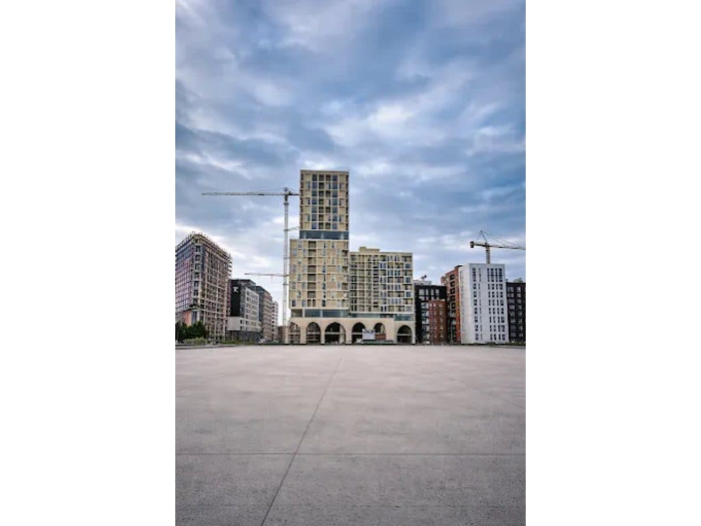 SHITET APARTAMENT 2+1 TE ALTURA TRADE CENTER, BULEVARDI I RI USLUGA 4