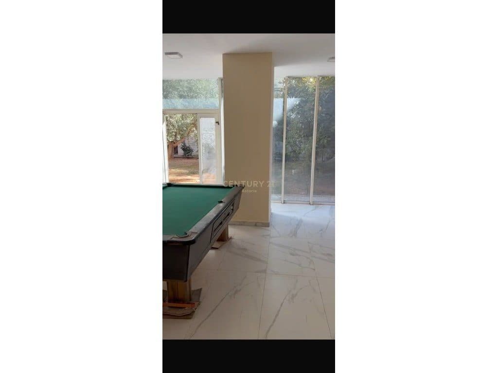 Njësi Biznesi 59 m² për Shitje – Kompleksi Magnet