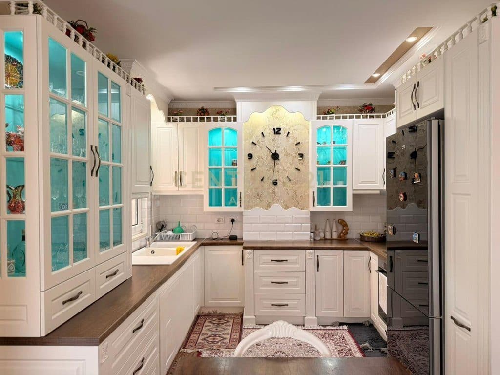 Shitet apartament premium 2+1+2+post parkimi ne kompleksin Sima Com, Unaza e re. 3