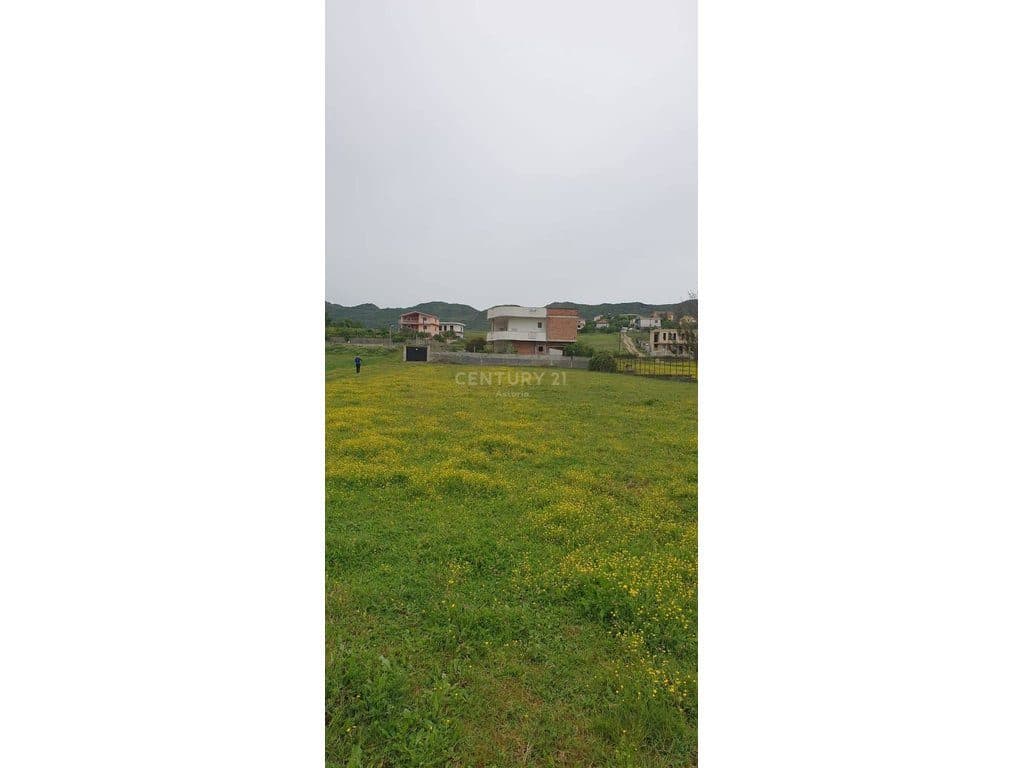 Tokë për shitje në Picar, pranë City Park – 1500 m² 3