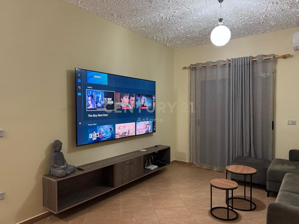 Shitet apartament 1+1+2 poste parkimi ne Orikum 3