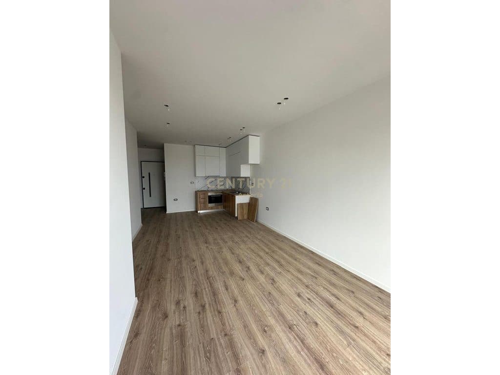 Jepet me qera apartament 1+1 tek Kompleksi “Splash Color”, Paskuqan,me administrim të paguar për tre vjet! 4