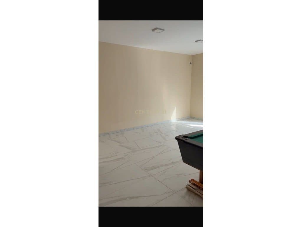 Njësi Biznesi 59 m² për Shitje – Kompleksi Magnet 2