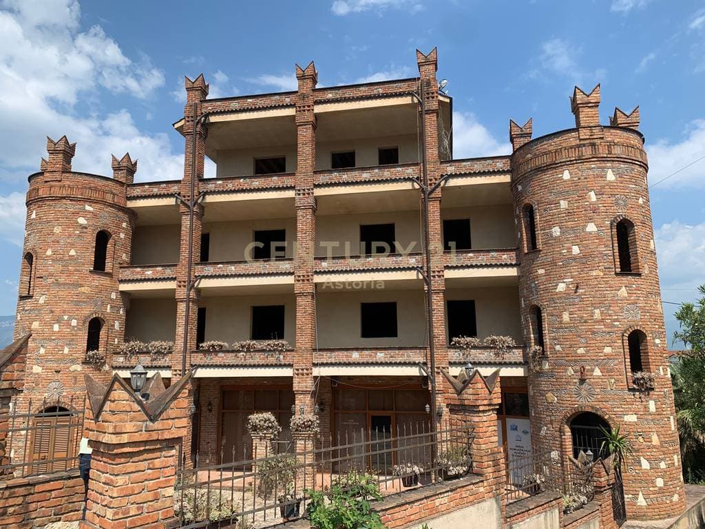 Unique castle-style building for sale in Domje, Albania – 10 minutes from Tirana Airport 2