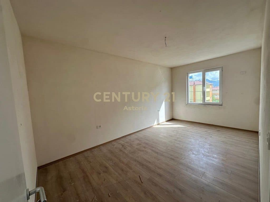 2+1 Apartment for Sale – New Modern Residence in Kamëz