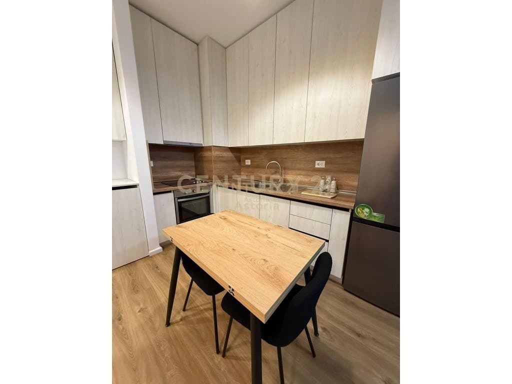 SHITET APARTAMENT 1+1 TEK KOMPLEKSI KADIU, ALI DEM – MUNDËSI IDEALE INVESTIMI! 3