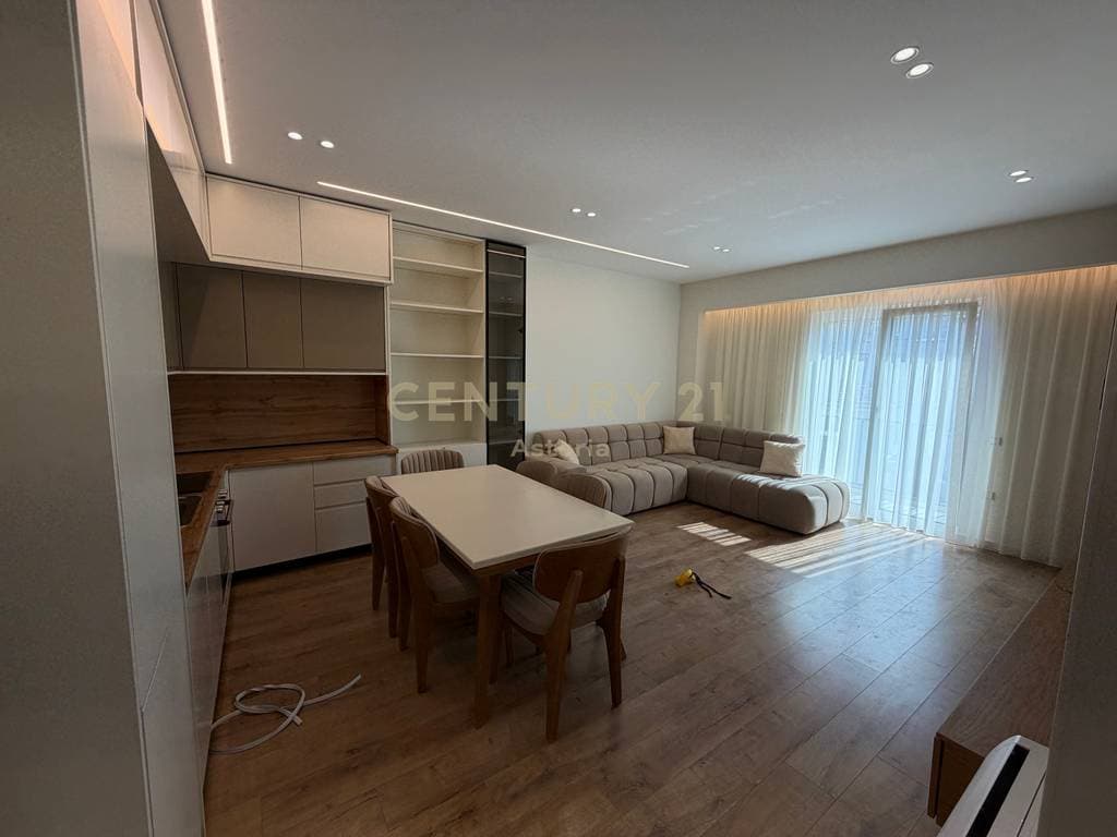 Apartment 2+1+2 for Rent – Barricades Street 2