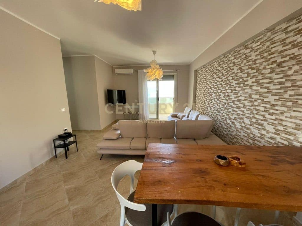APARTAMENT 2+1 ME PAMJE PANORAMIKE NGA DETI – LUNGOMARE, VLORË 4