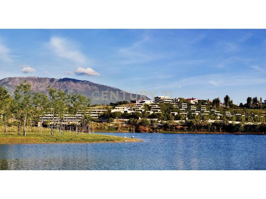 Apartment 3+1 with a 133 m² veranda and lake view, in the Farka Lake Front residence 4