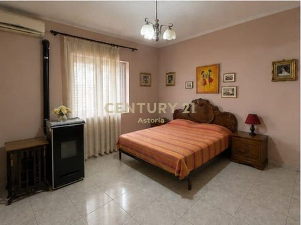 APARTMENT 2+1 FOR SALE IN THE 21 DECEMBER AREA 3