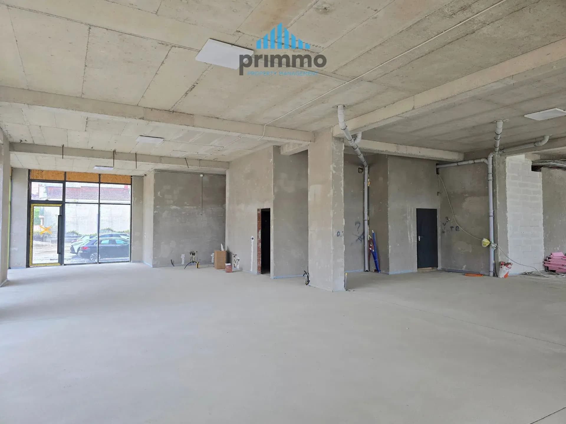Lokal / Zyrë • 600m2 2