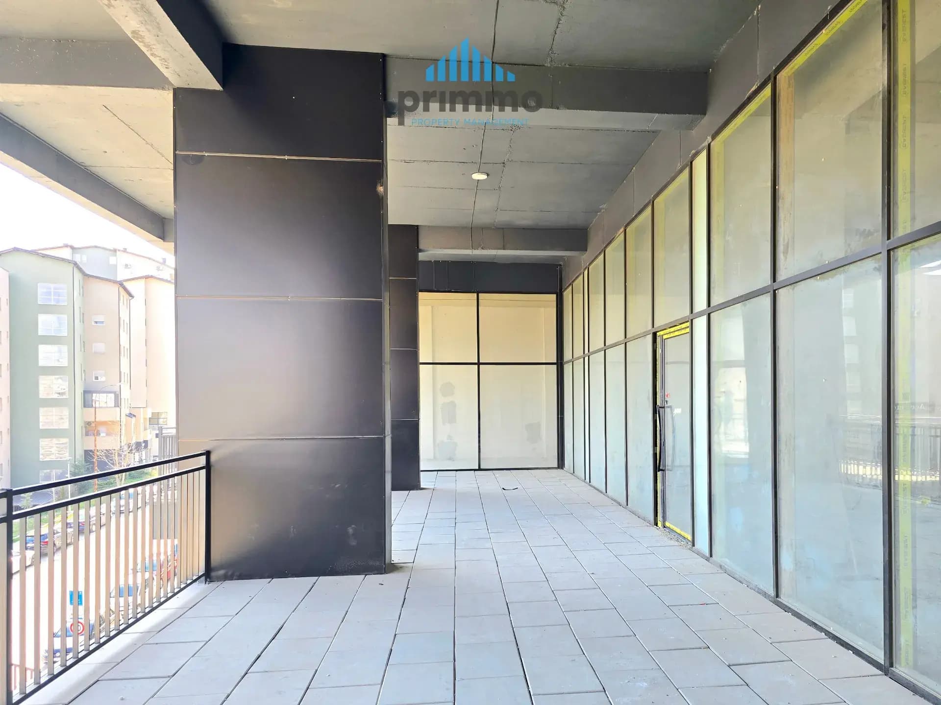 Lokal / Zyrë • 474m2 4
