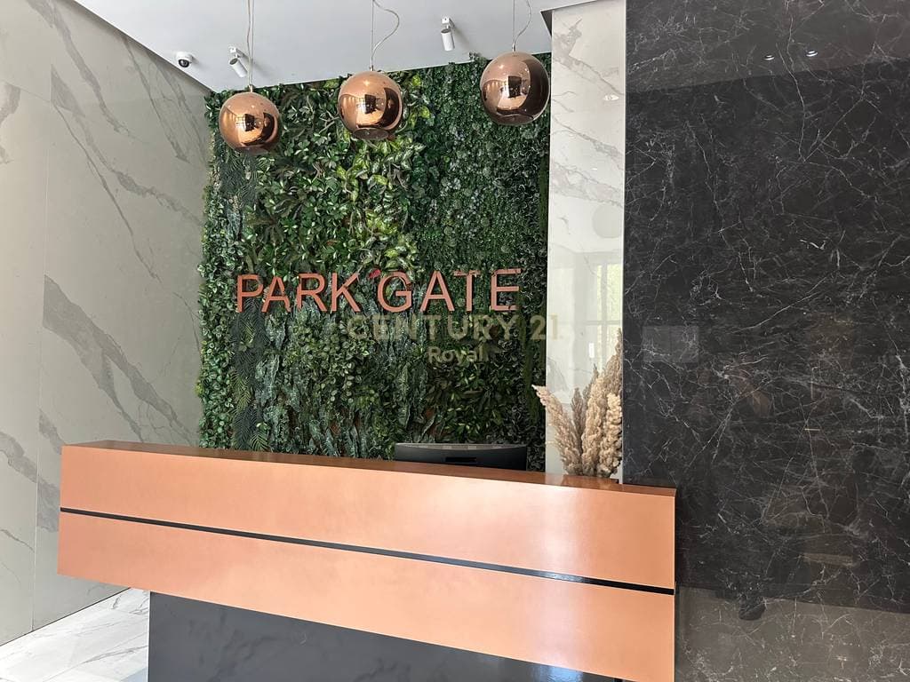 Apartament 2+1+2+ lavanderi + Post Parkimi per qira tek Park Gate 2