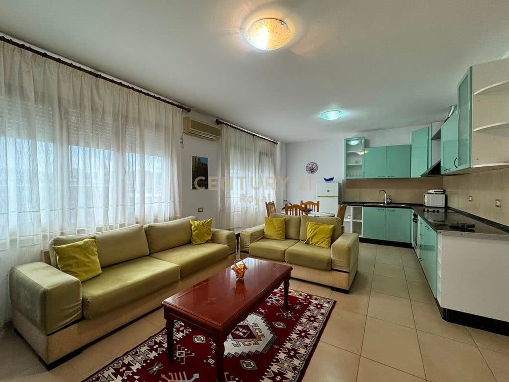 JEPET ME QIRA APARTAMENT 2+1 TE RRUGA E BOGDANEVE 3