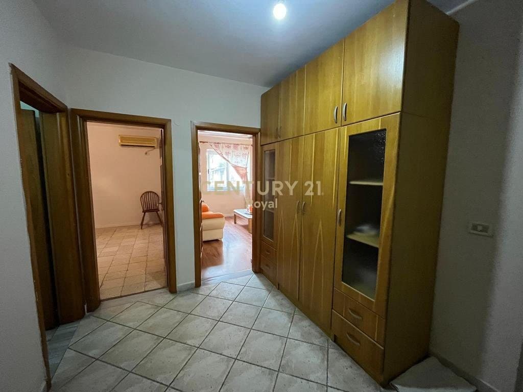 JEPET ME QIRA APRTAMENT 2+1 TEK OXHAKU 3