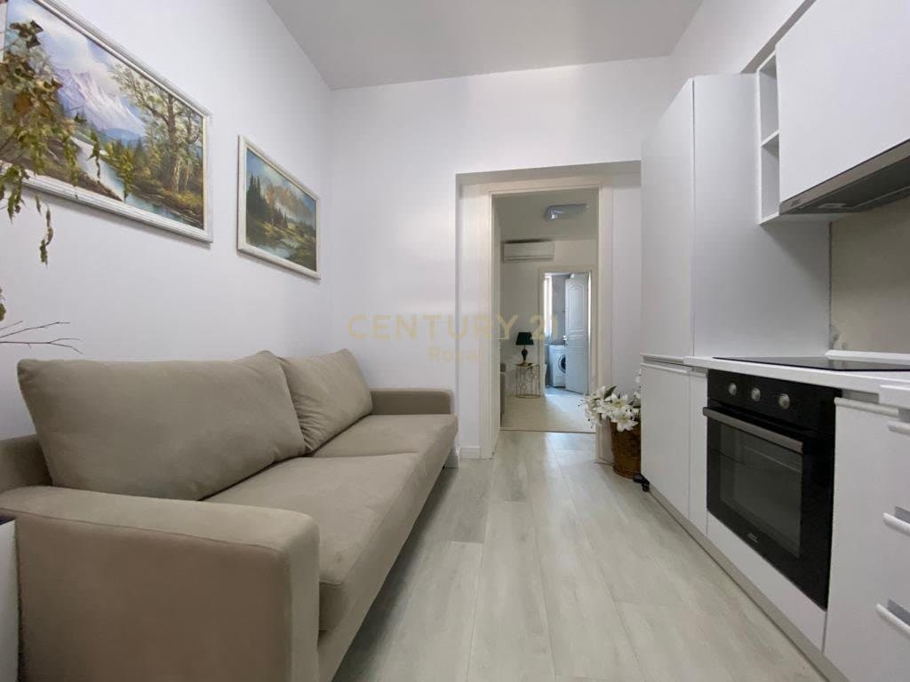 JEPEN ME QIRA APARTAMENT 1+1 NE BLLOK PRANE LIBRIT UNIVERSITAR