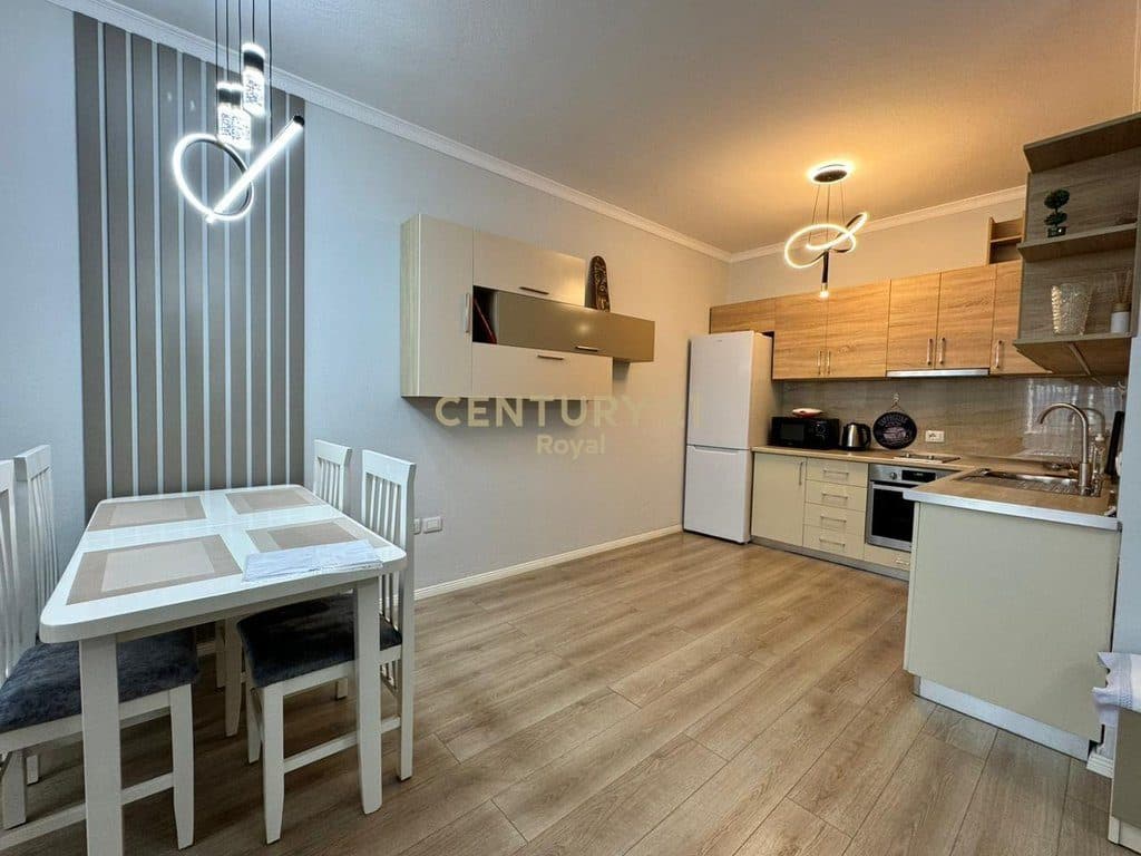Apartament 2+1 për qira pranë Gjimnazit Petro Nini Luarasi, Tiranë - 81m² 4