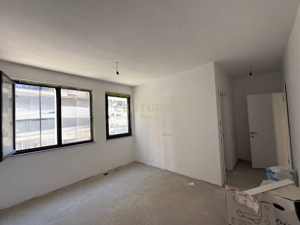 SHITET APARTAMENT 2+1+2 NE ASTIR 3