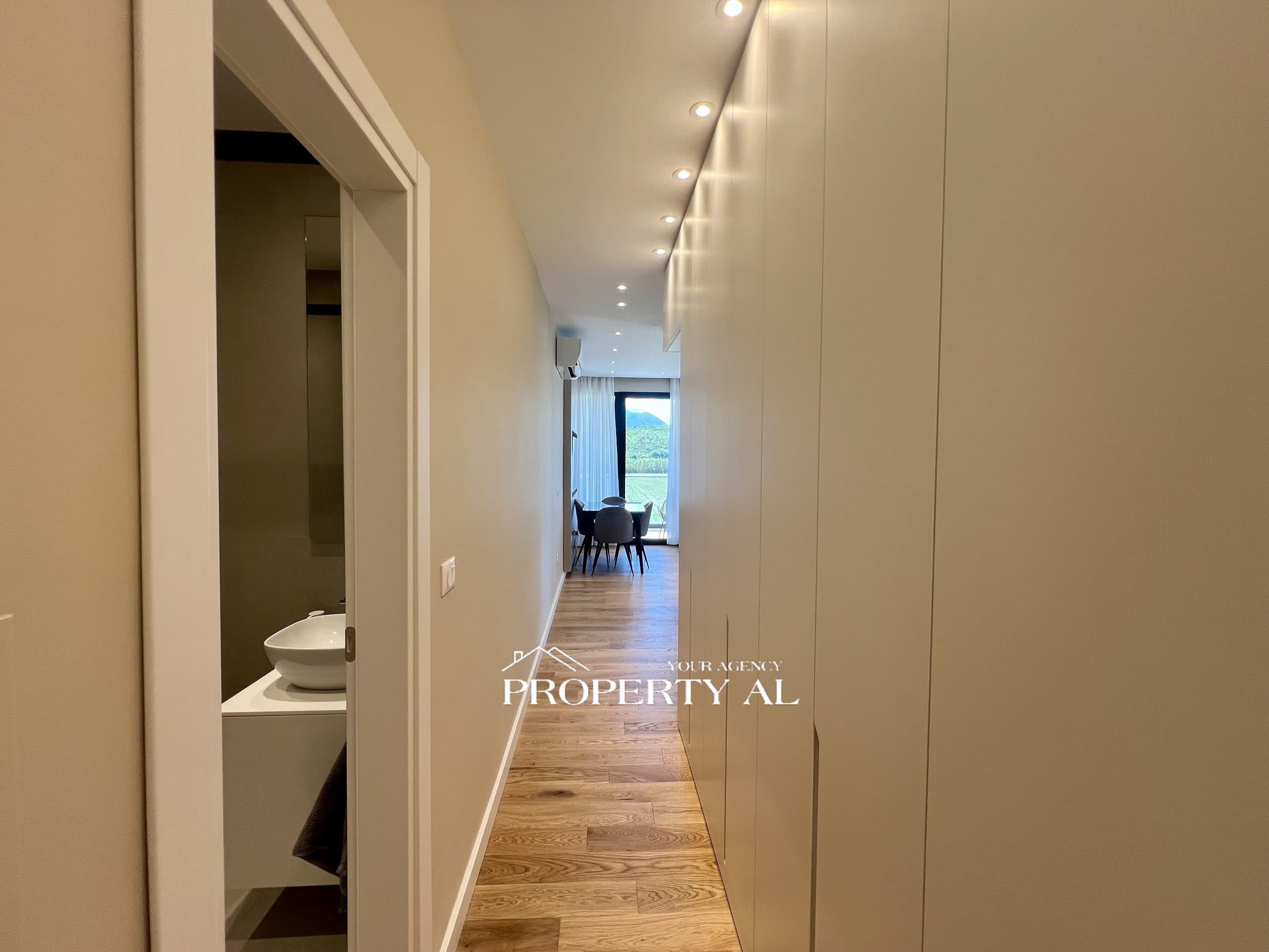 Apartament 1+1 për Shitje në Regina Palm Resort – Garazh, Mobilim Luksoz & Potencial i Lartë Investimi 2