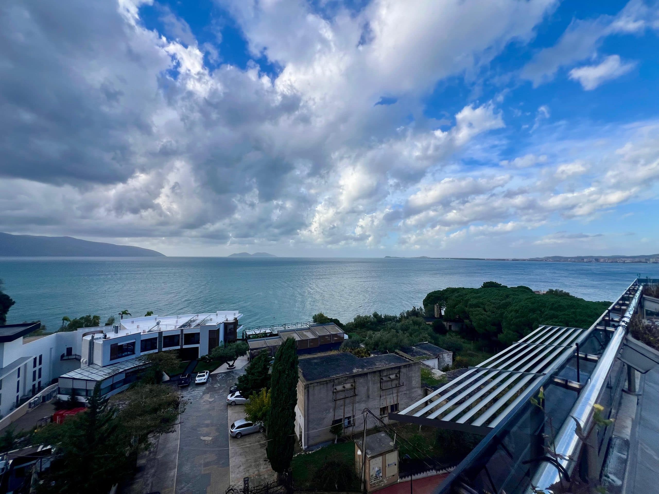 Penthouse Per Shitje Tek Marina Bay