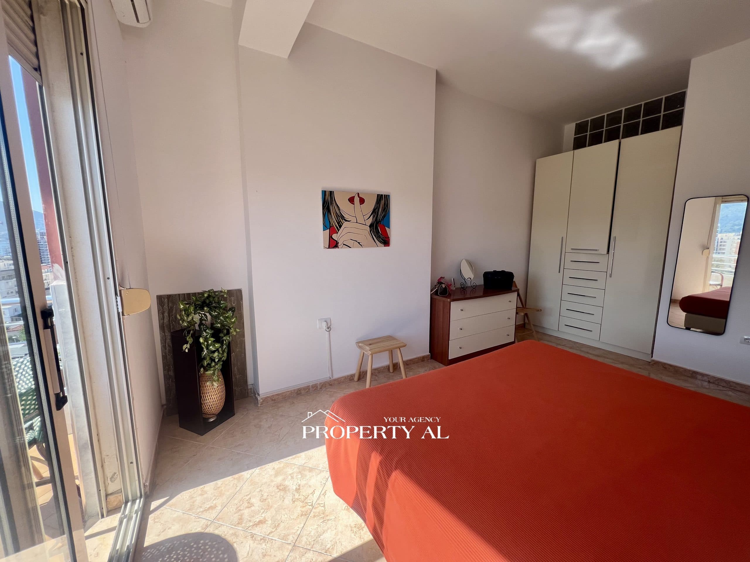 Apartament me Qera në Vlorë – Pamje Fantastike Deti pranë Vlora Marina 4