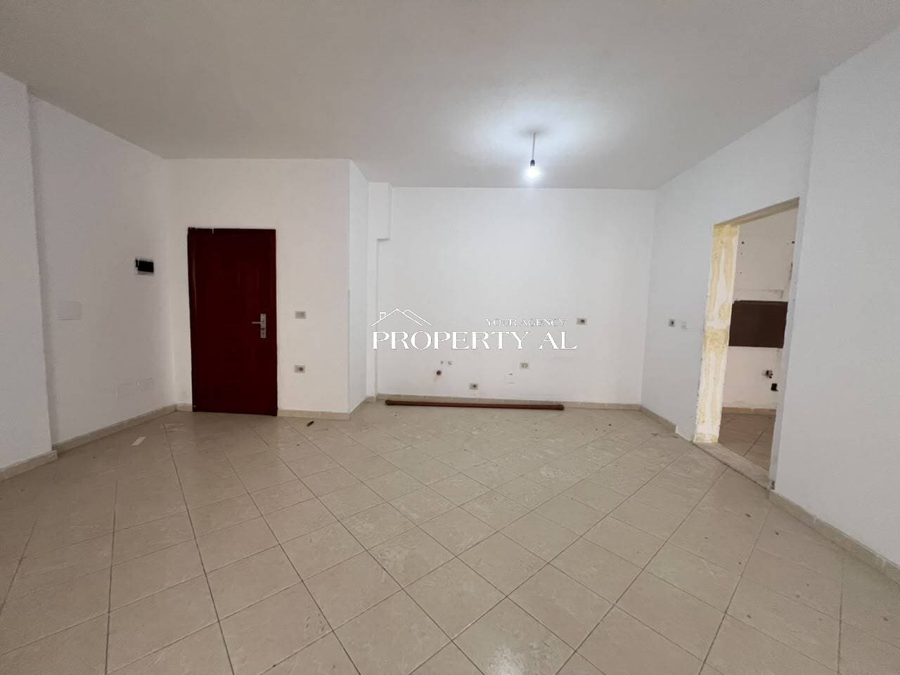 Apartament 97 m² – Dy Studio për Investim në Lungomare, Vlorë 3