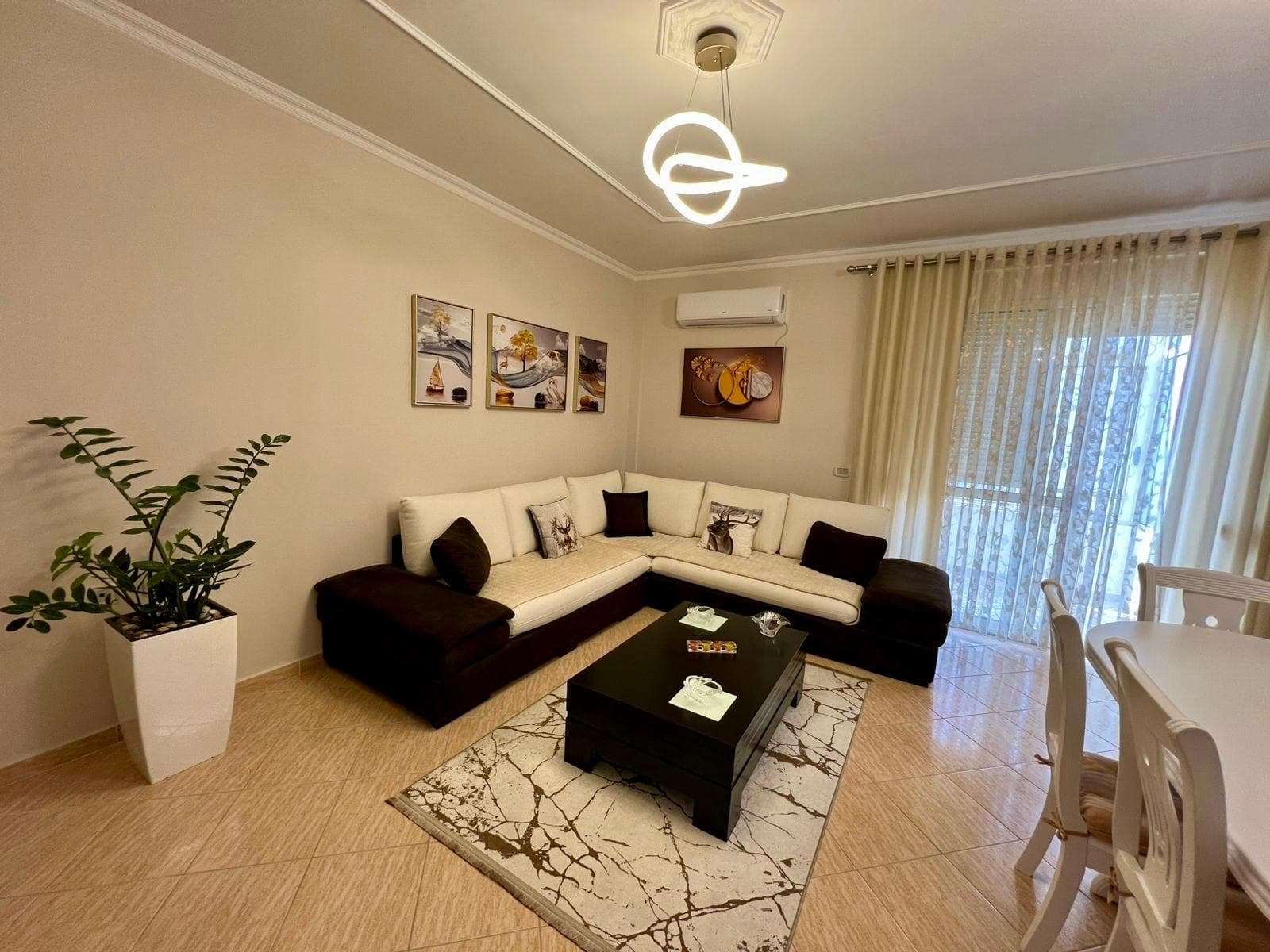 Apartament Per Shitje Ne Vlore