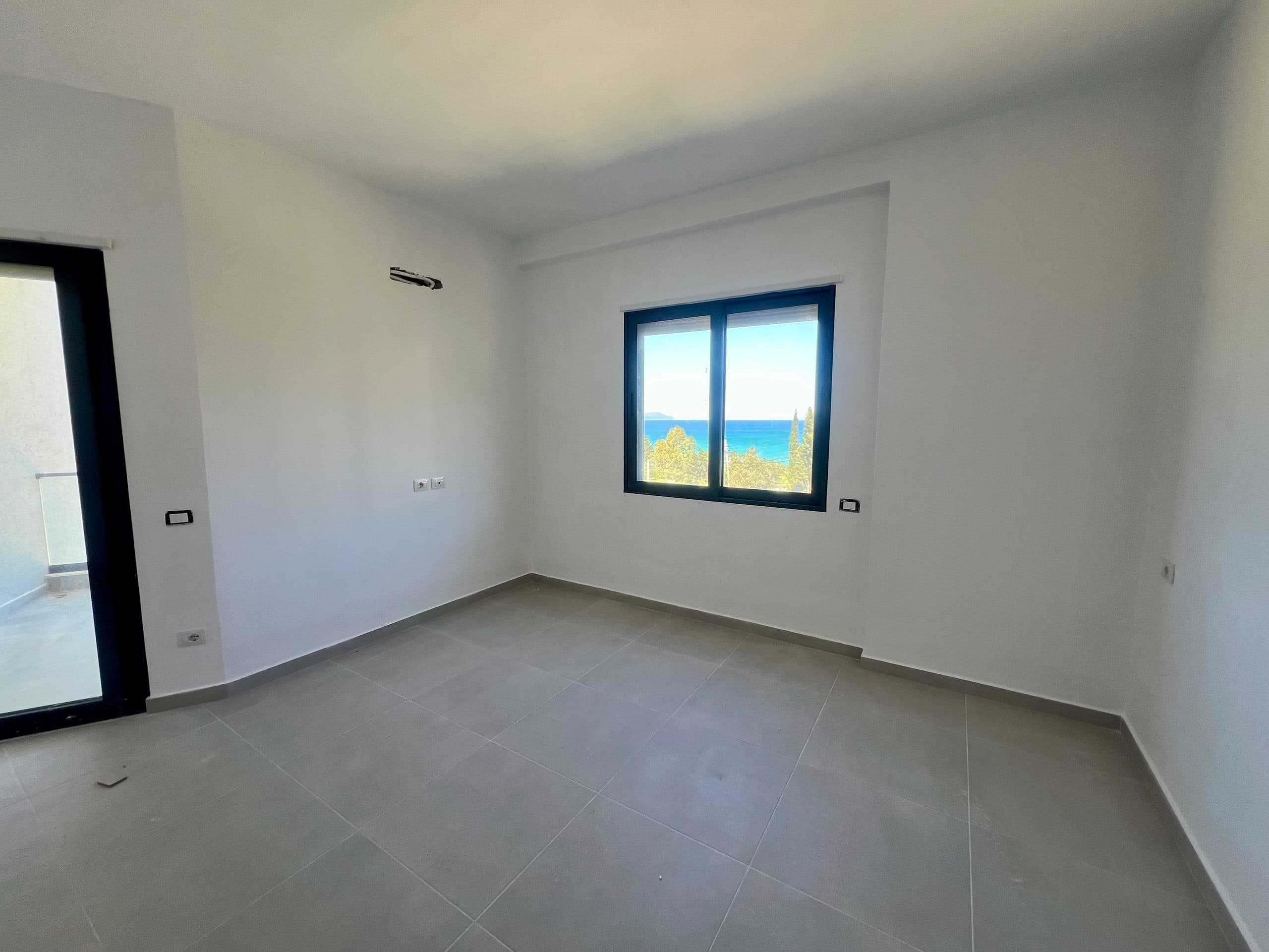 Apartament Me Pamje Deti Per Shitje Ne Radhime