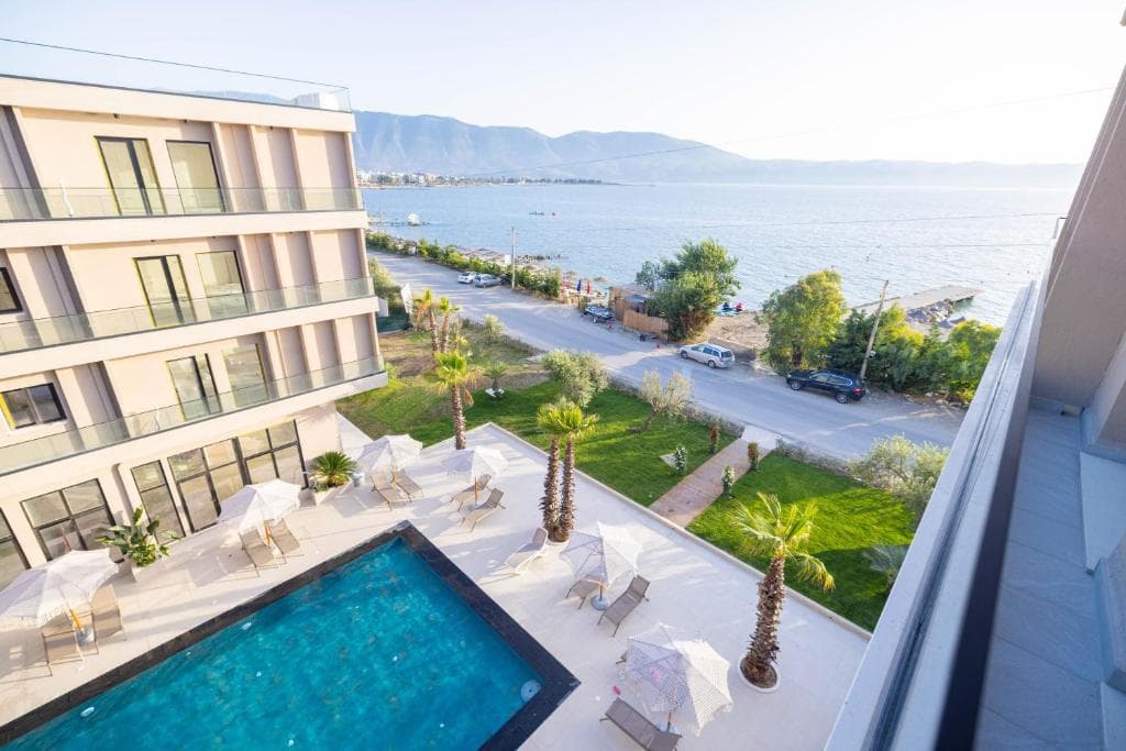 Apartament Per Shitje Te Regina Elite Ne Radhime