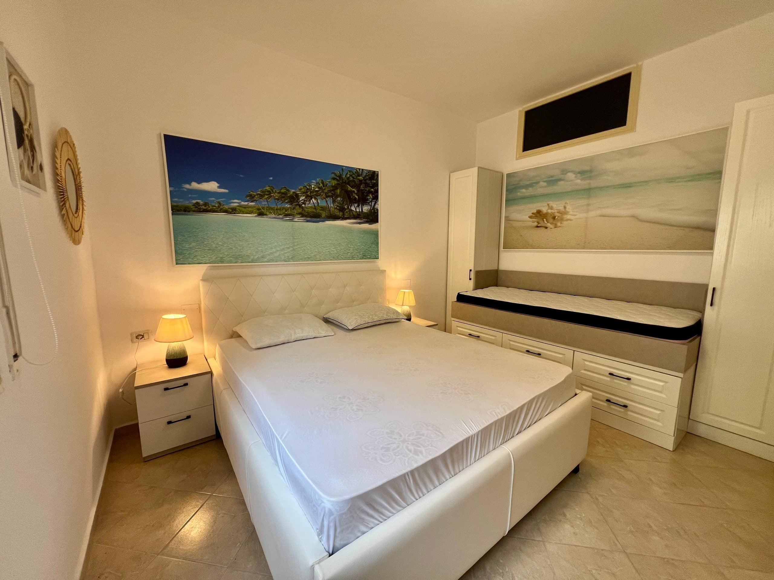 Apartament Me Garazh Per Shitje Ne Orikum
