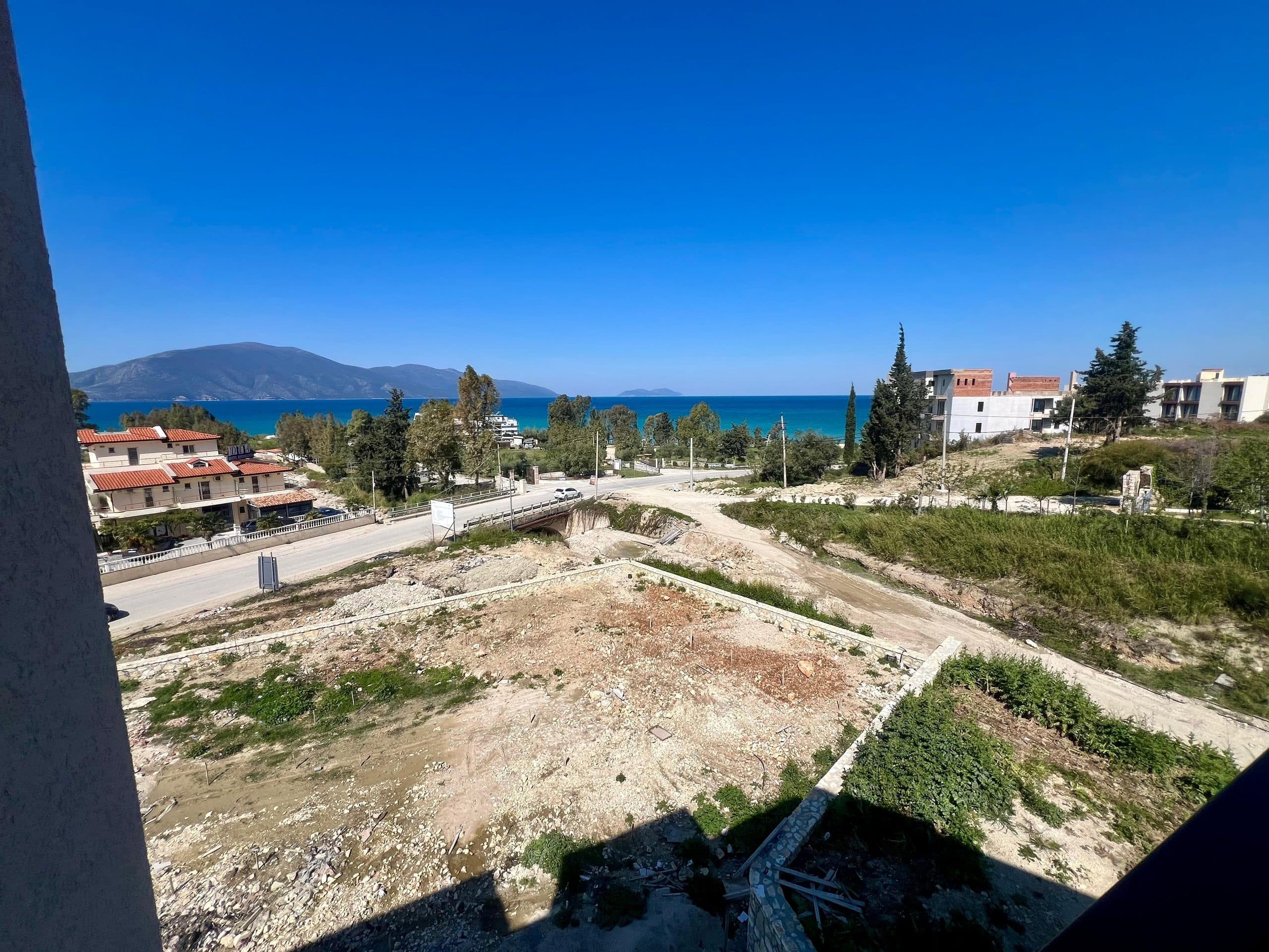 Apartament Me Pamje Deti Per Shitje Ne Radhime