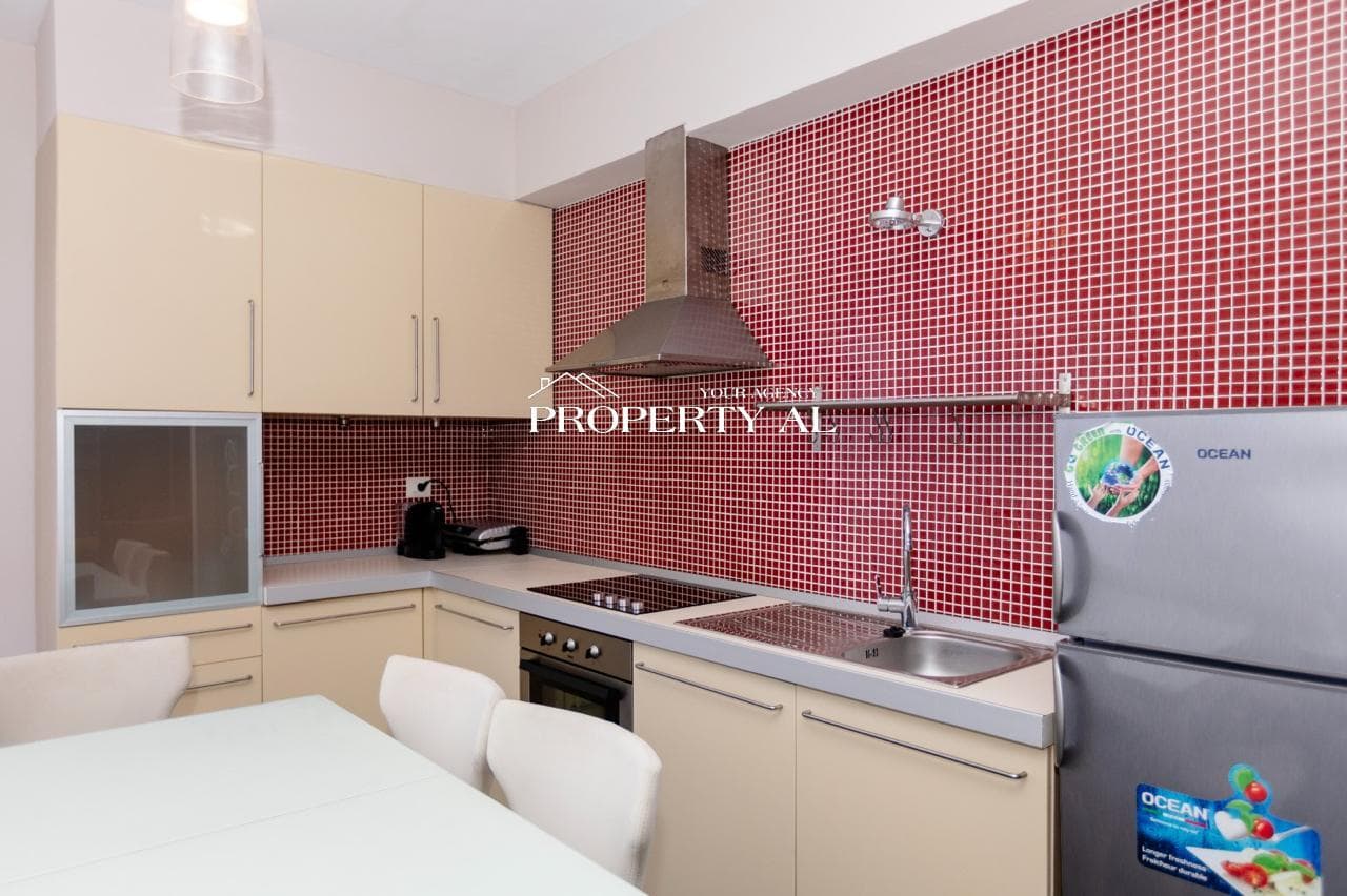 Apartament 2+1 me Pamje Panoramike nga Deti me Qira Afatgjatë në Lungomare, Vlorë 4