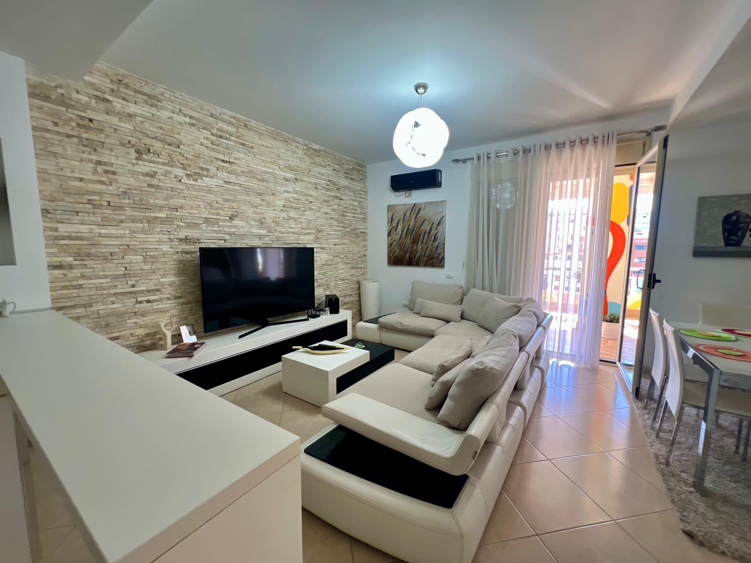 Penthouse Per Shitje Ne Bulevardin Vlore - Skele 4