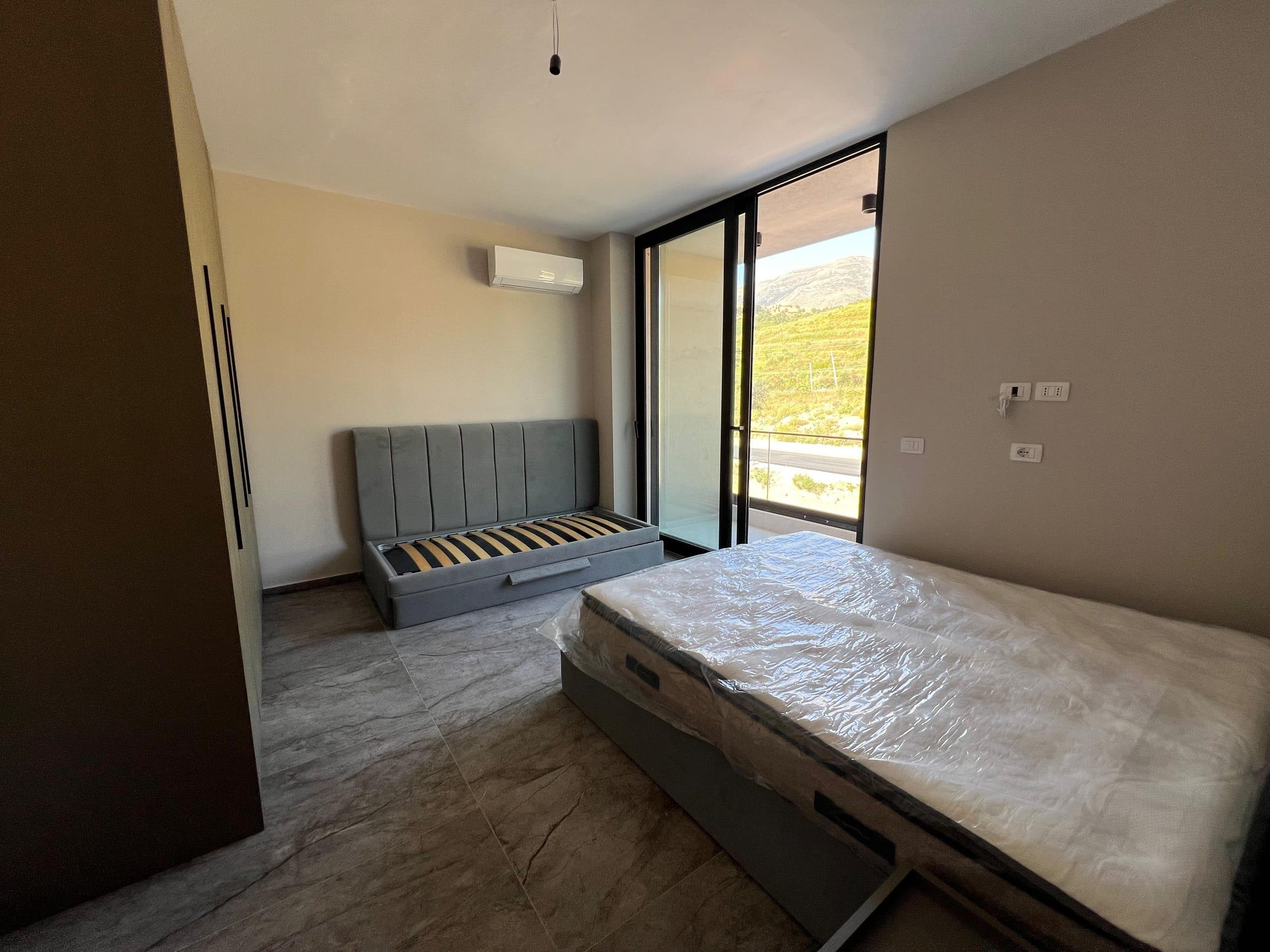 Apartament Per Shitje Te Regina Elite Ne Radhime