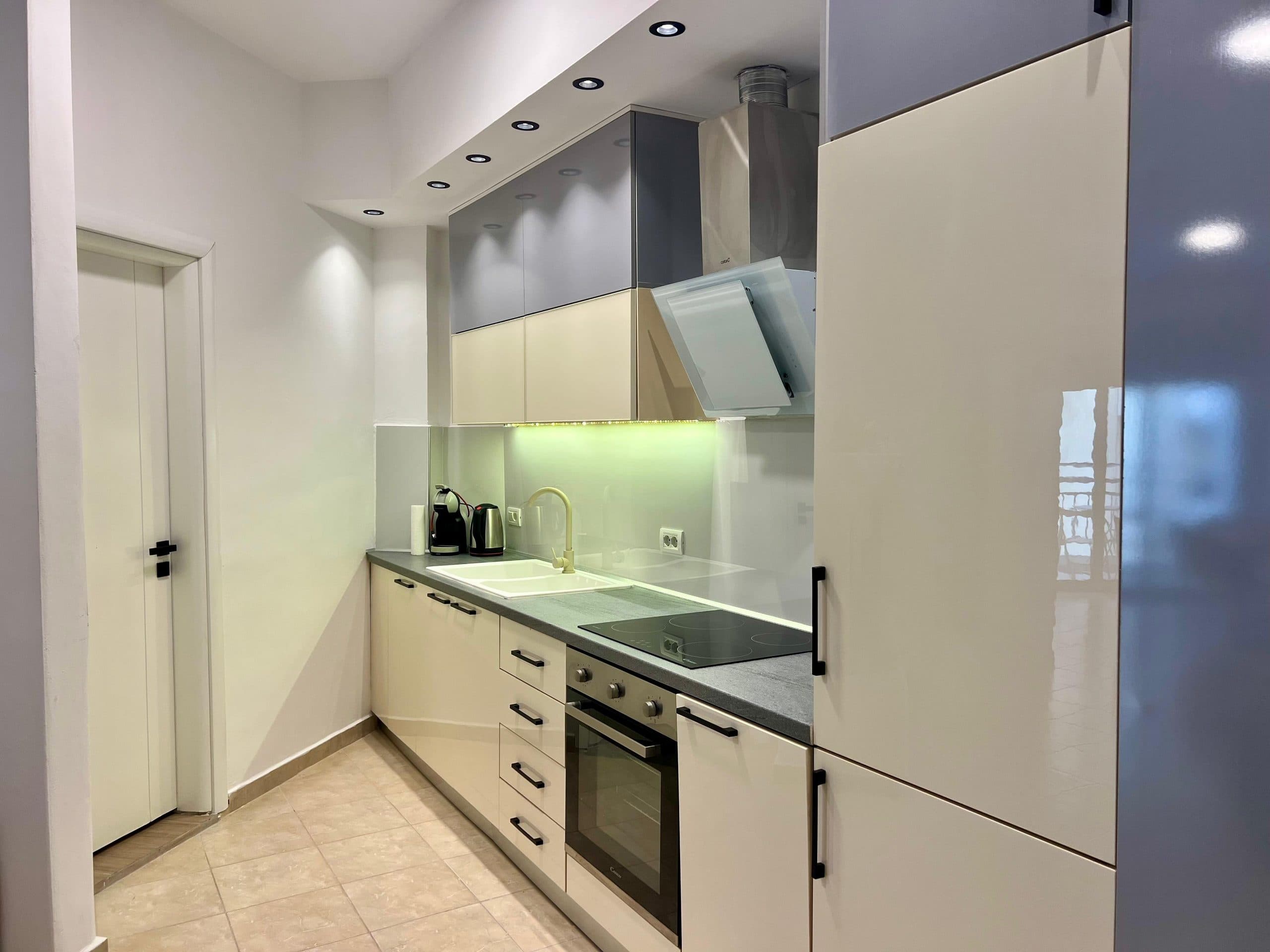 Apartament Me Garazh Per Shitje Ne Orikum 3
